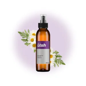 Frasco de aceite esencial de manzanilla romana para relajación y piel